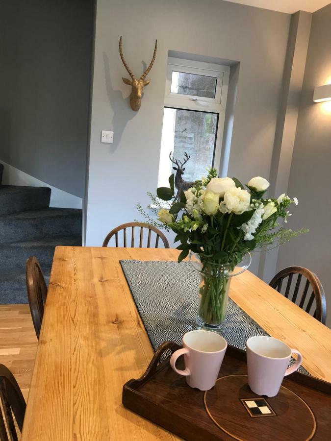 Hunters Lodge Exeter, Free Parking, Country Views, Great Wi-Fi, Large Garden Poltimore Екстериор снимка