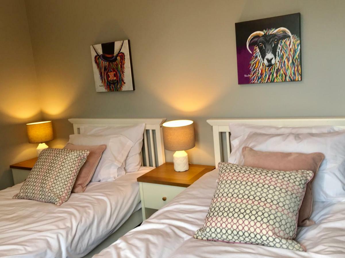 Hunters Lodge Exeter, Free Parking, Country Views, Great Wi-Fi, Large Garden Poltimore Екстериор снимка