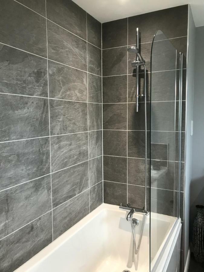 Hunters Lodge Exeter, Free Parking, Country Views, Great Wi-Fi, Large Garden Poltimore Екстериор снимка